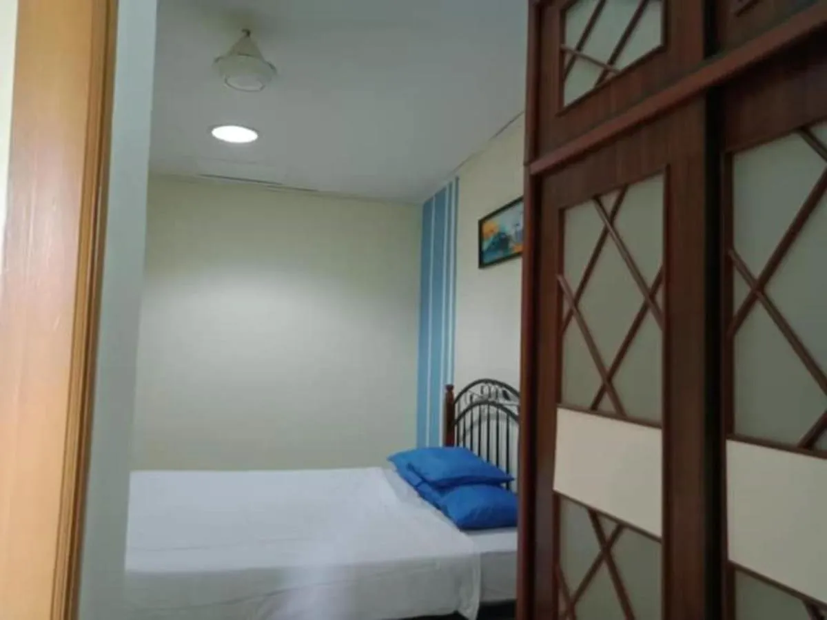 Oyo Home 90419 Sahar Guesthouse Malacca